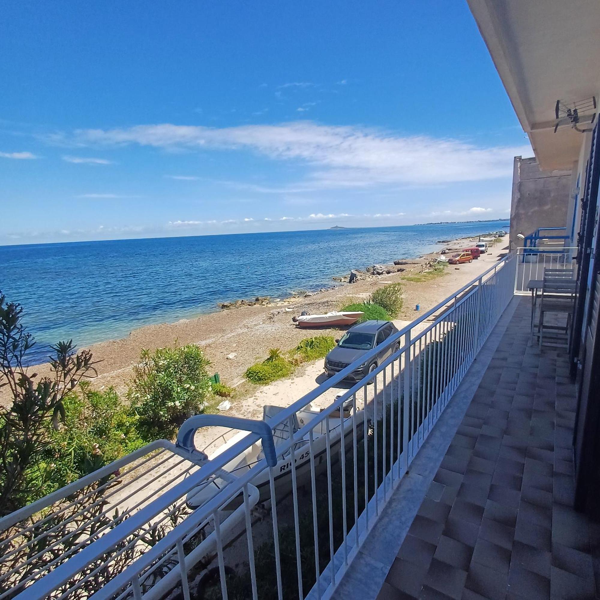 Le Due Conchiglie Villa Carini Bagian luar foto